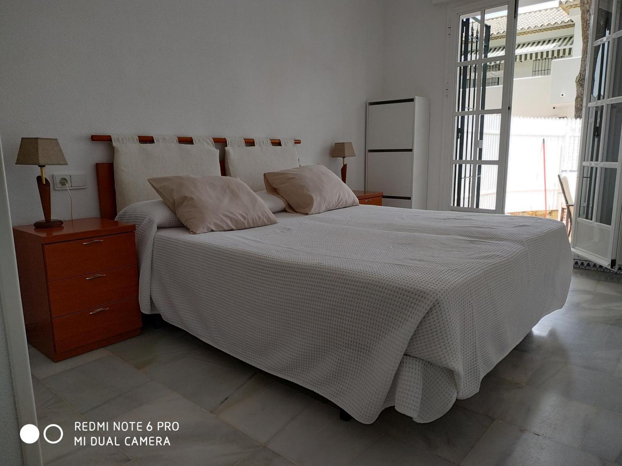 Apartamento La Barrosa - Chiclana - Urb. Pinar Atlantico شيكلانا دي لا فرونتيرا المظهر الخارجي الصورة